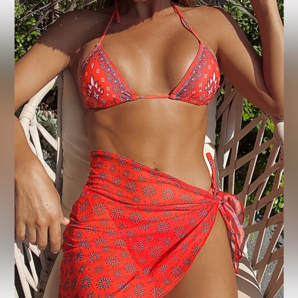Red 3-piece bikini set